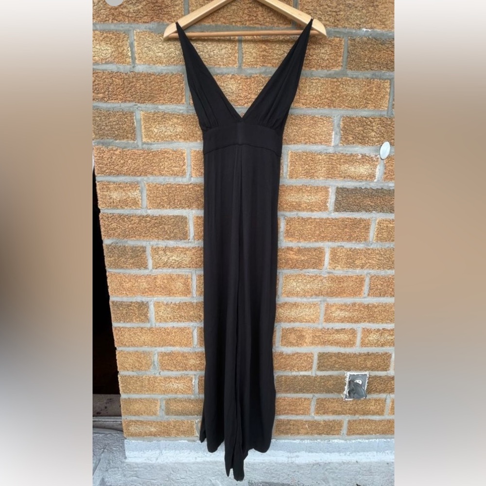 Reformation criss cross jumpsuit size 4